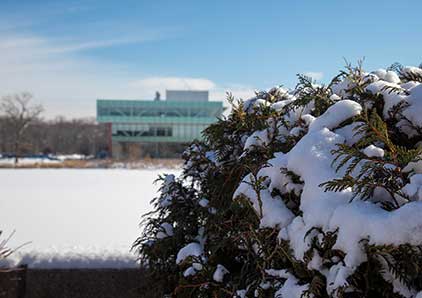 Des Plaines campus in the winter.